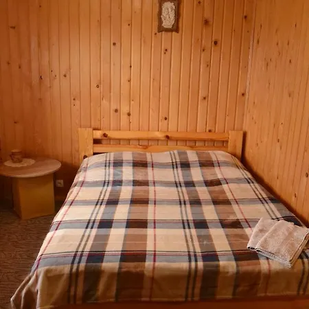 Faina House Konukevi Yaremche
