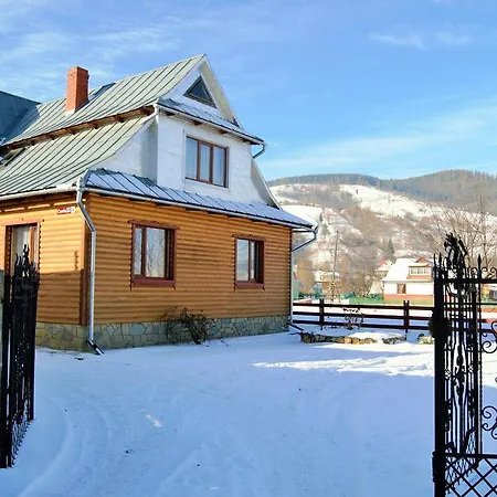 Konukevi Faina House Yaremche