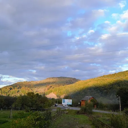 Faina House Guest house *