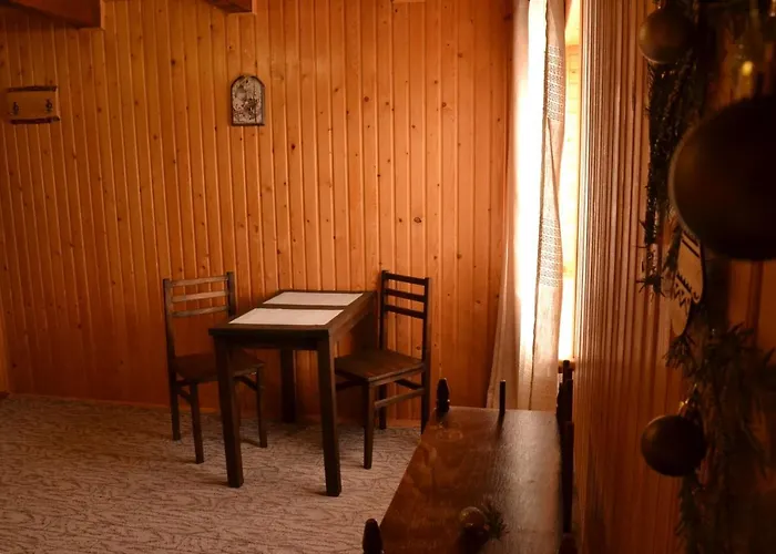 Konukevi Faina House Yaremche