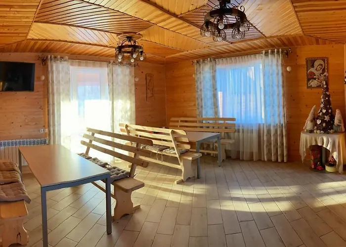 Konukevi Faina House