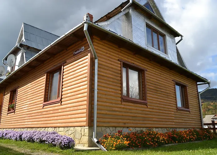 Faina House Konukevi Yaremche